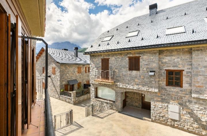 Apartamentos Bubal Pena Telera Эль-Пуэйо-де-Хака Экстерьер фото